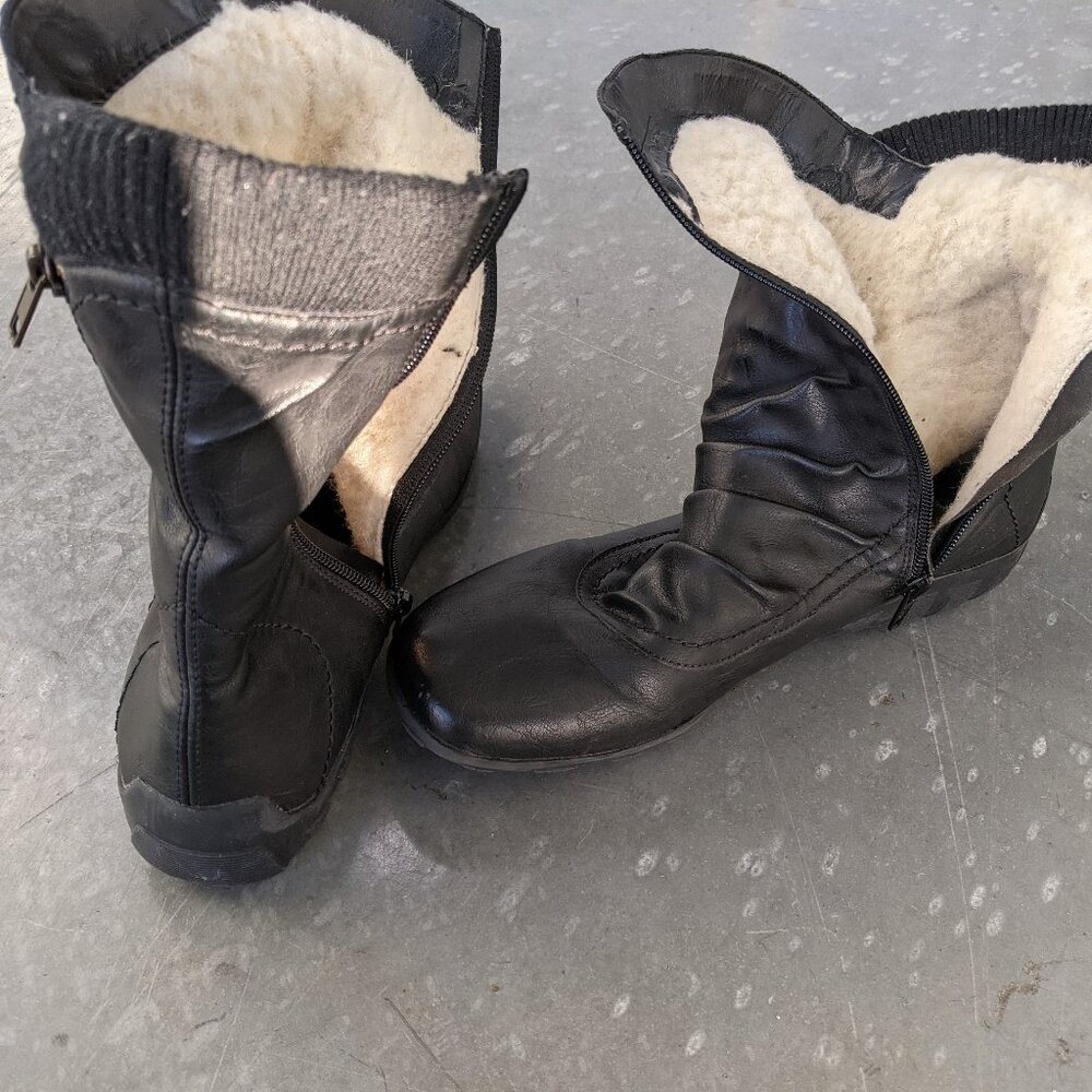 Remonte Mid-Calf Leather Black Boots 41/10